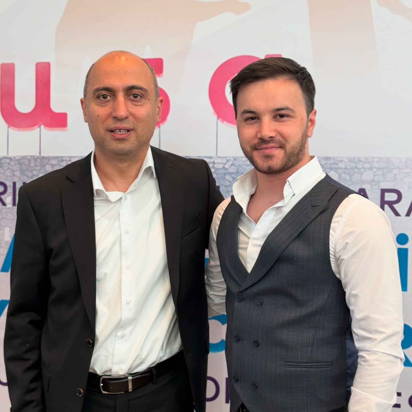 LEO GROUP Instagram paylaşımı